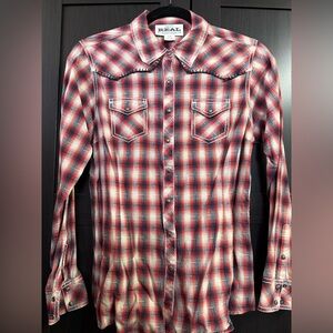 Ariat snap shirt